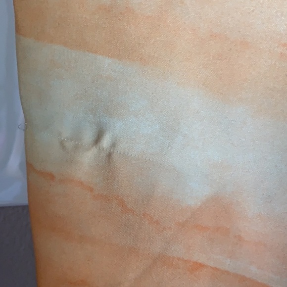 O’NEILL Gray and Orange Board Shorts - Picture 8 of 9